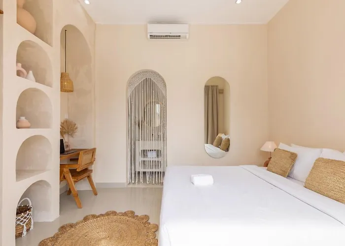 Villa Coconut - Walking Distance To & Bars! *