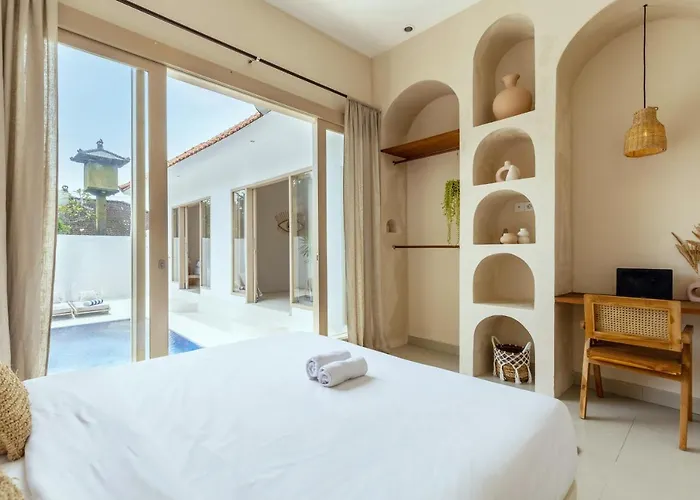 Villa Coconut - Walking Distance To & Bars!
