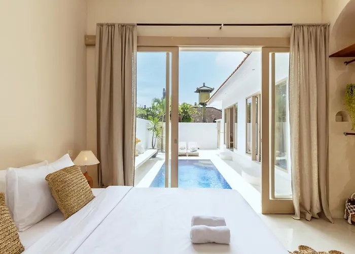 Coconut - Walking Distance To & Bars! * Canggu